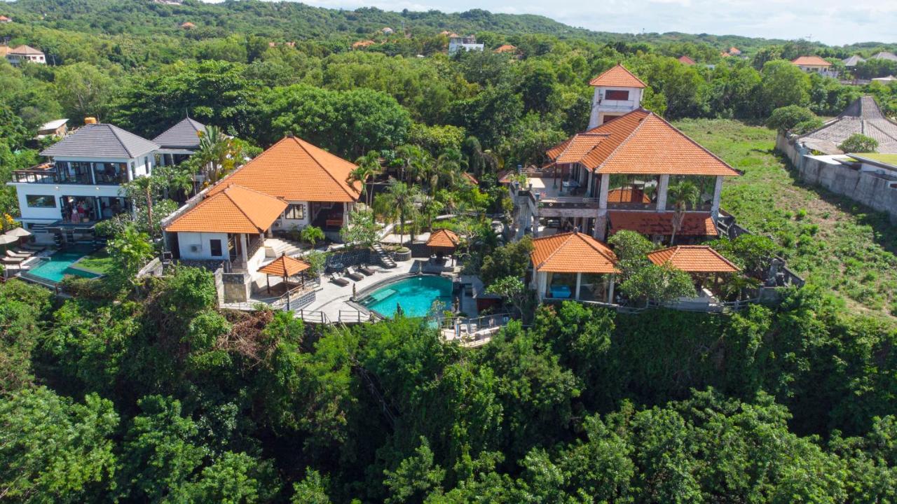 The Uluwatu Estate Hotel Pecatu Eksteriør billede