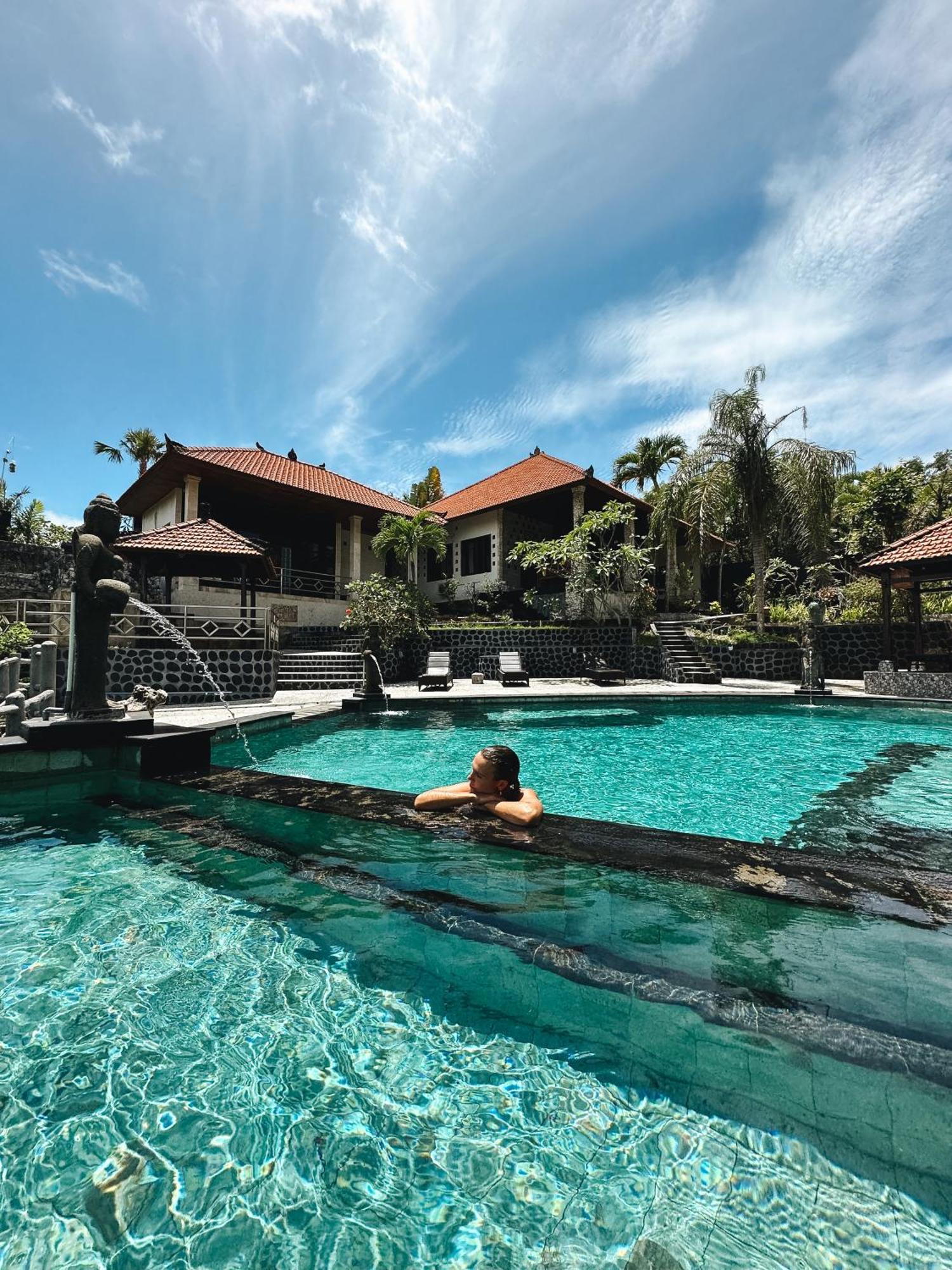 The Uluwatu Estate Hotel Pecatu Eksteriør billede