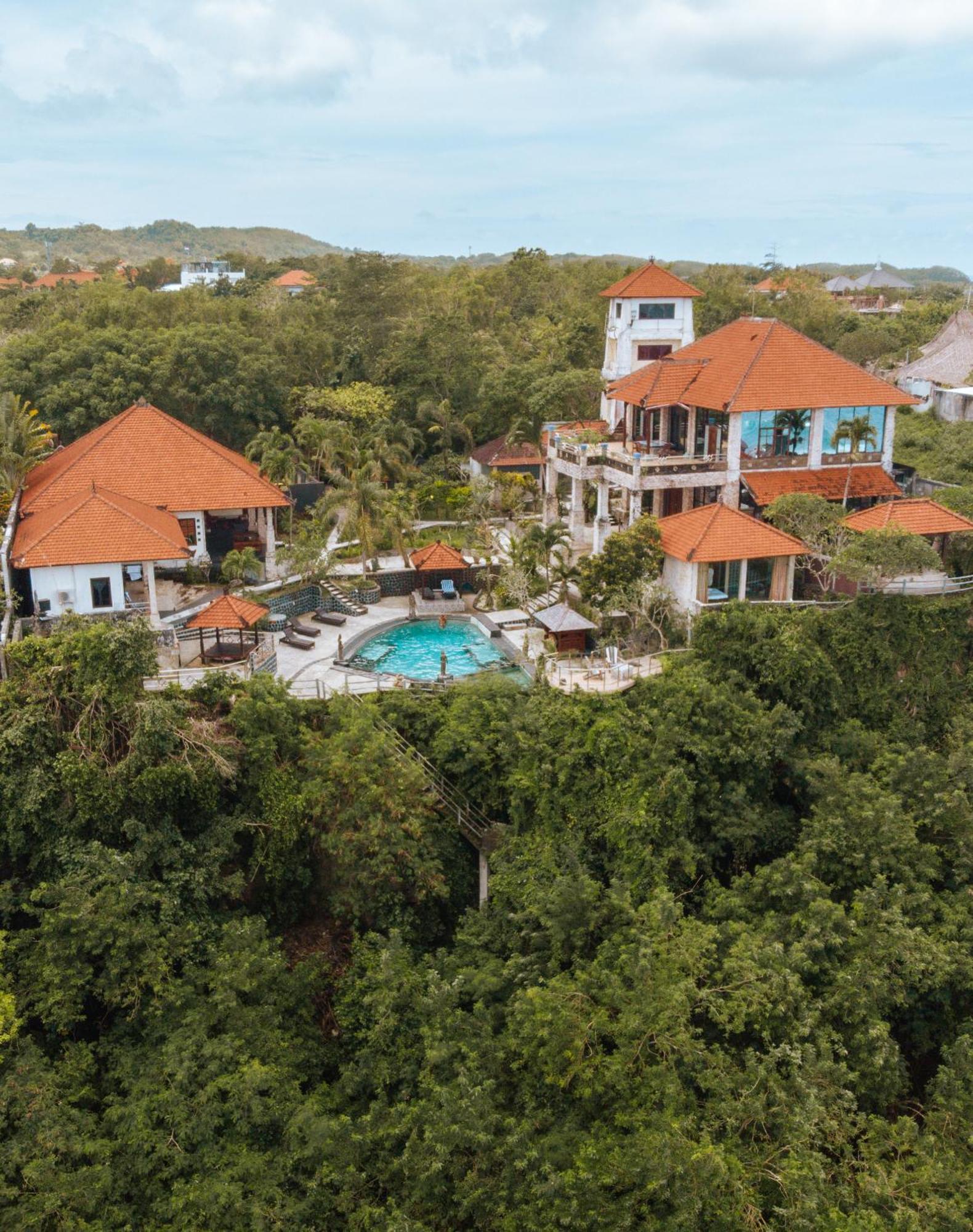 The Uluwatu Estate Hotel Pecatu Eksteriør billede